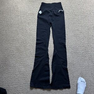 Darc Sport Stylish Black Flared Leggings